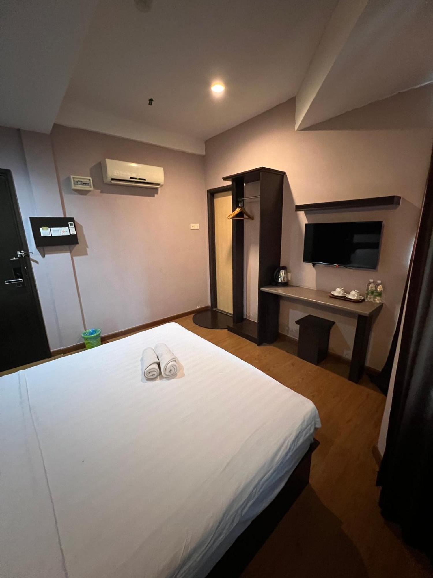 Hotel Economy Kapar Exteriér fotografie
