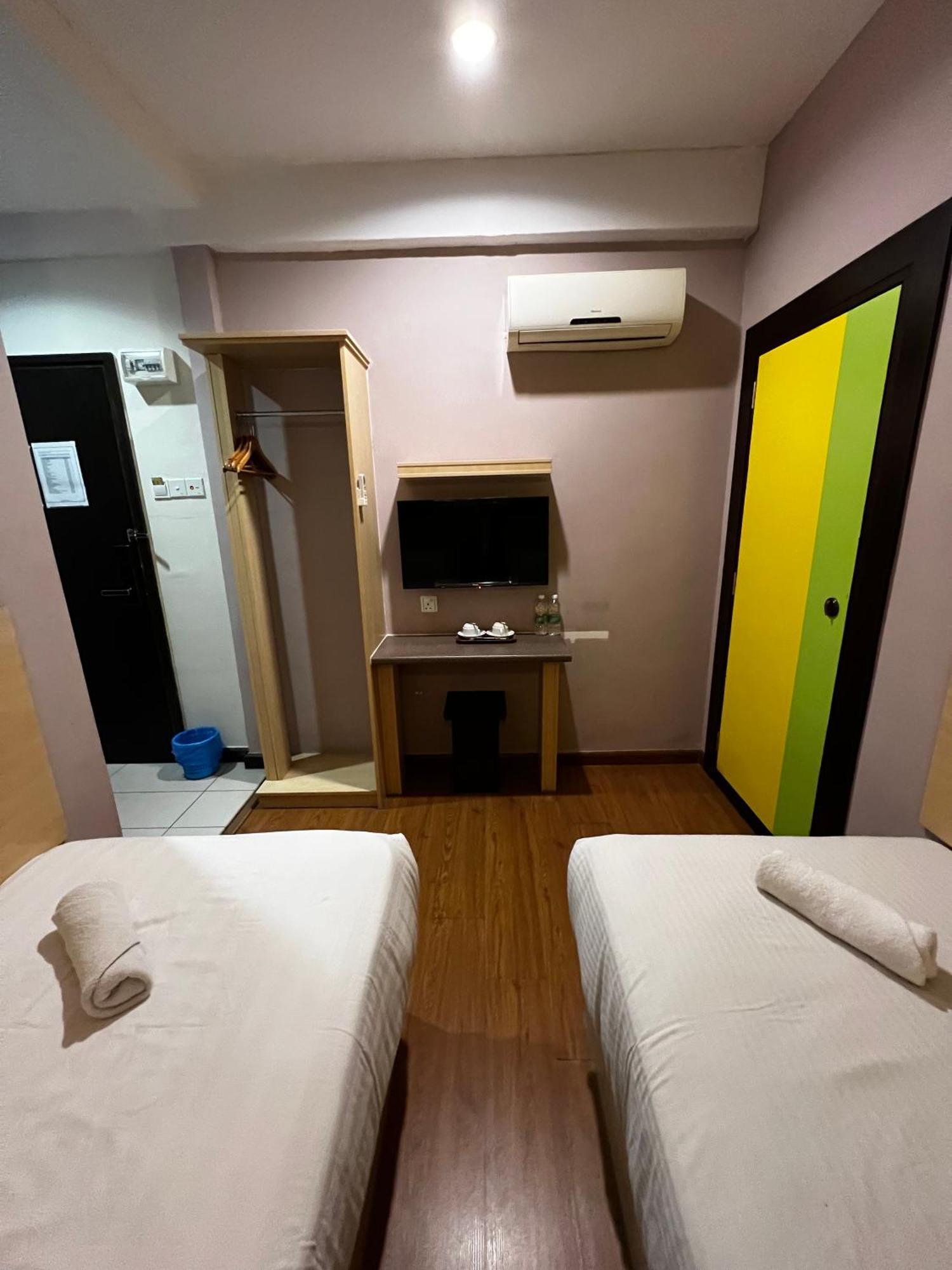 Hotel Economy Kapar Exteriér fotografie